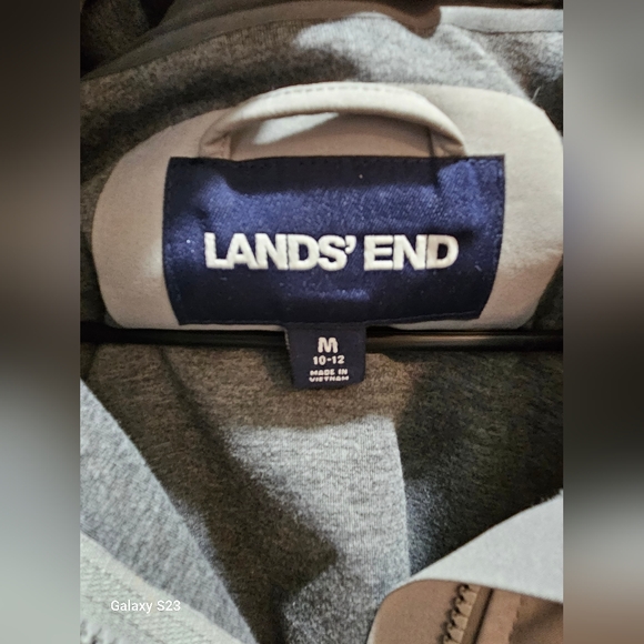 LANDS END RAIN COAT SIZE MEDIUM 10/12 - Picture 3 of 8